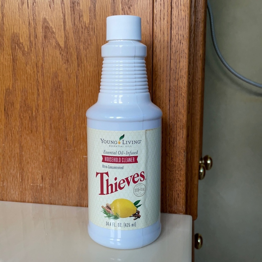 Brand new young living Thieves household  cleaner
